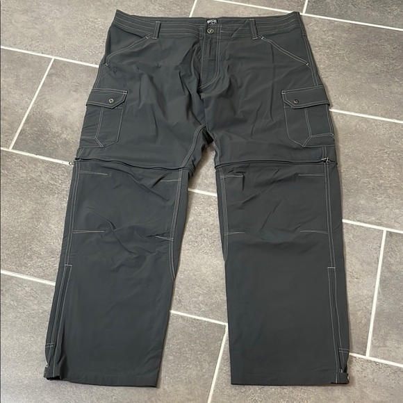 KUHL RENEGADE™‎ CARGO CONVERTIBLE size 40X30 - Picture 2 of 11